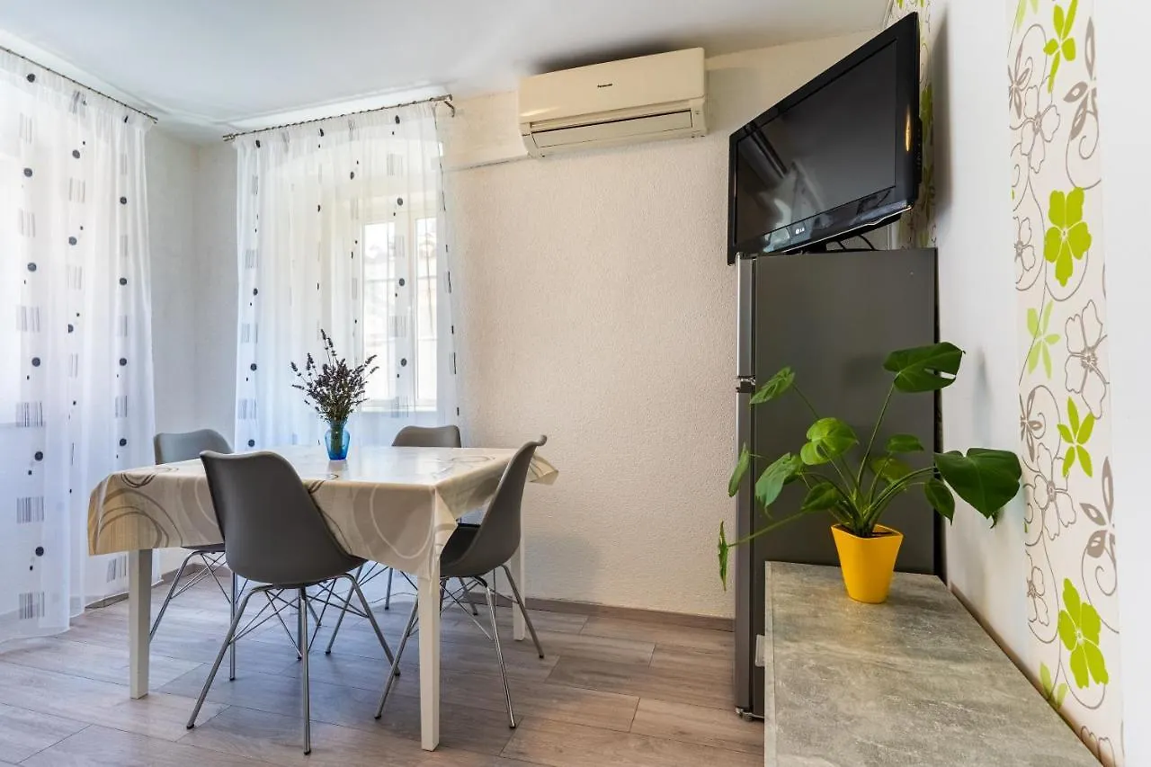 Apartman Antonija Cres Apartment